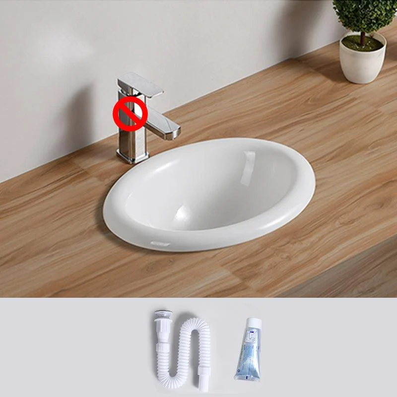 Traditional Drop-in Bathroom Sink Oval Porcelain with Overflow and Tap Basin -Bathlova