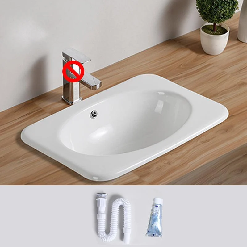 Traditional Drop-in Bathroom Sink Oval Porcelain with Overflow and Tap Basin -Bathlova