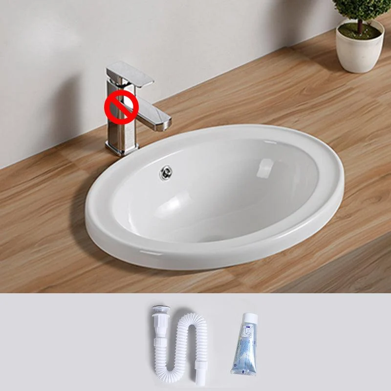 Traditional Drop-in Bathroom Sink Oval Porcelain with Overflow and Tap Basin -Bathlova