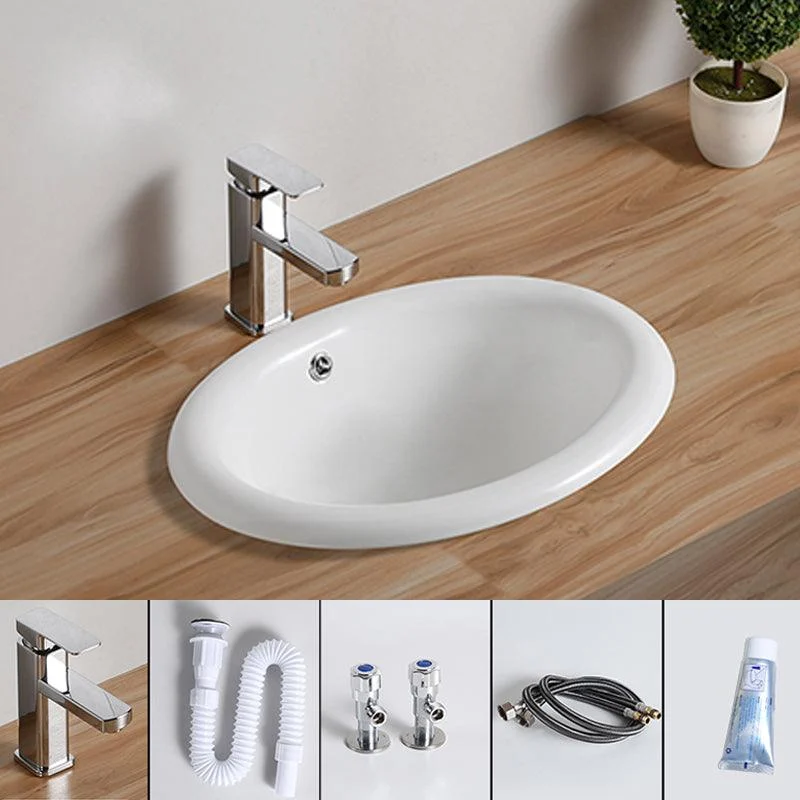 Traditional Drop-in Bathroom Sink Oval Porcelain with Overflow and Tap Basin -Bathlova