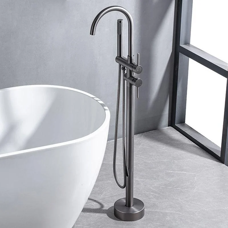 Traditional Floor Mounted Metal Freestanding Tub Filler Swivel Freestanding Tap -Bathlova