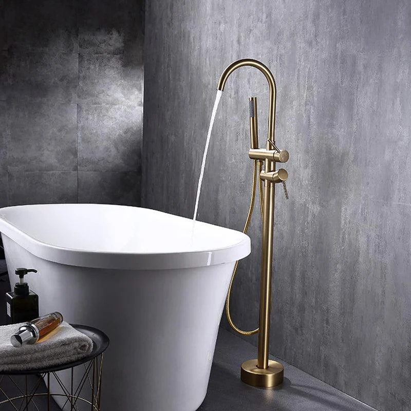 Traditional Floor Mounted Metal Freestanding Tub Filler Swivel Freestanding Tap -Bathlova