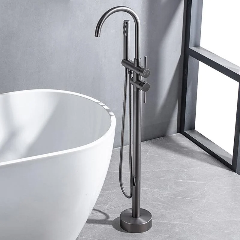 Traditional Floor Mounted Metal Freestanding Tub Filler Swivel Freestanding Tap -Bathlova