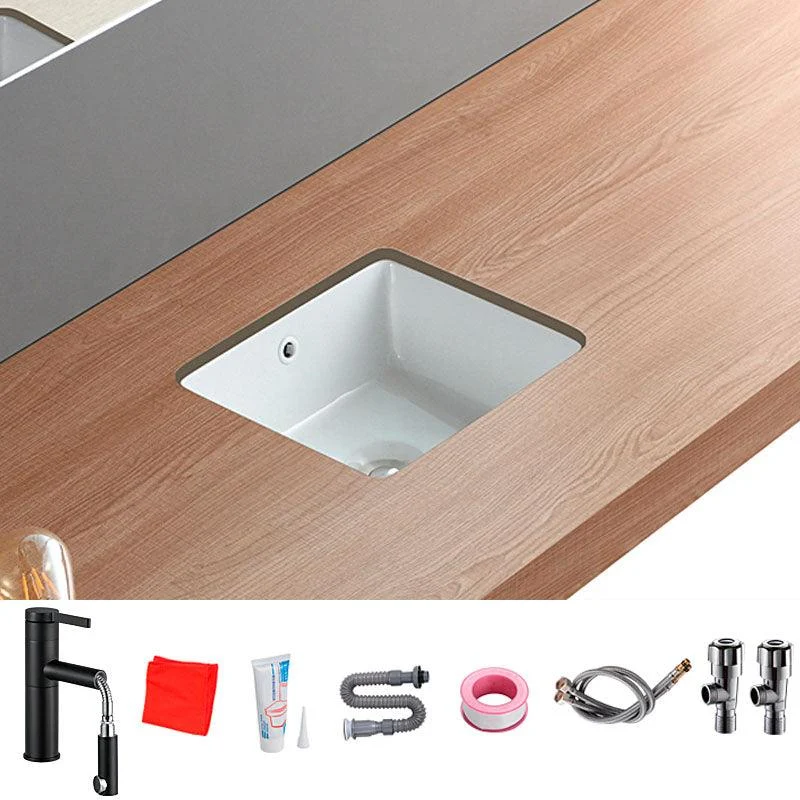 Traditional Undermount Bathroom Sink Porcelain with Overflow Basin Sink -Bathlova