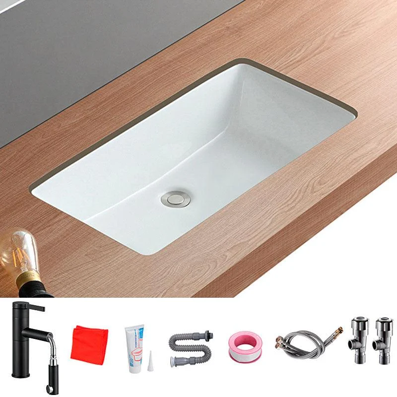 Traditional Undermount Bathroom Sink Porcelain with Overflow Basin Sink -Bathlova