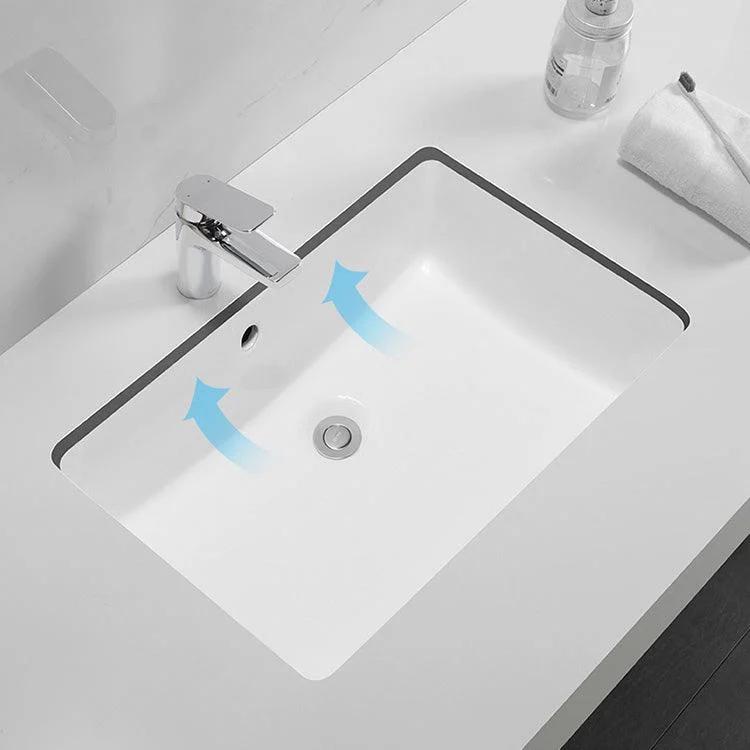 Traditional Undermount Bathroom Sink Porcelain with Overflow Basin Sink(Without Tap) -Bathlova