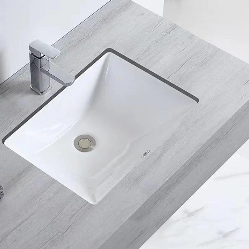 Traditional Undermount Bathroom Sink Porcelain with Pop-Up Drain Basin -Bathlova