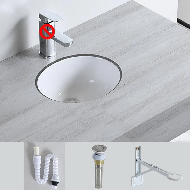 Traditional Undermount Bathroom Sink Porcelain with Pop-Up Drain Basin -Bathlova