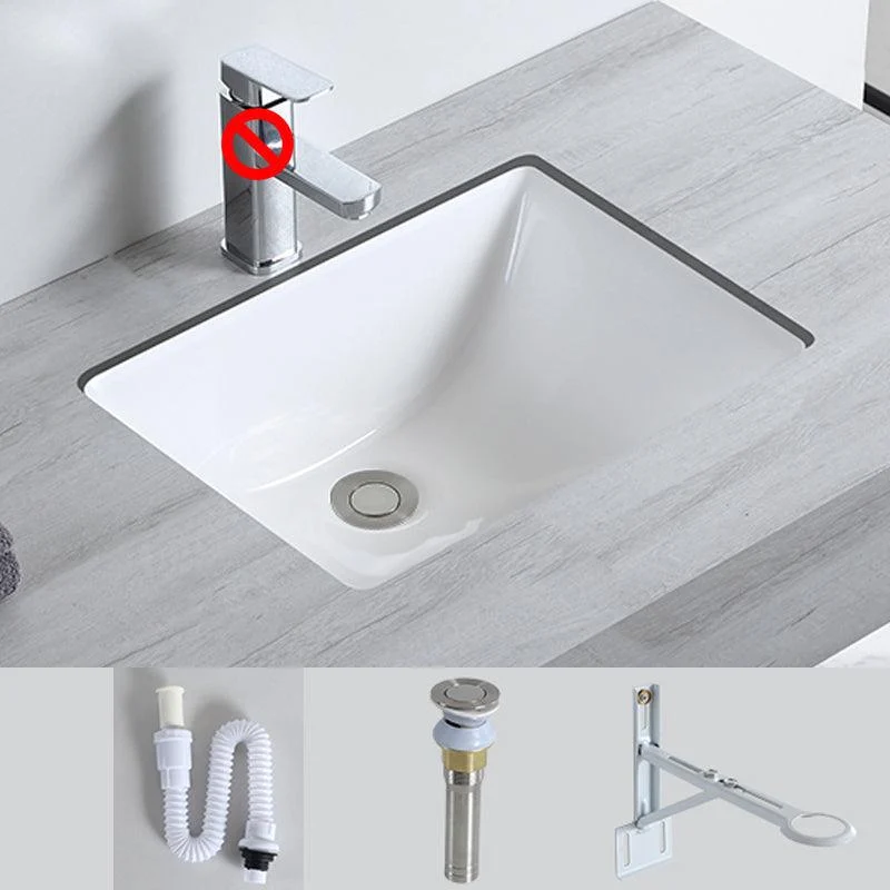 Traditional Undermount Bathroom Sink Porcelain with Pop-Up Drain Basin -Bathlova