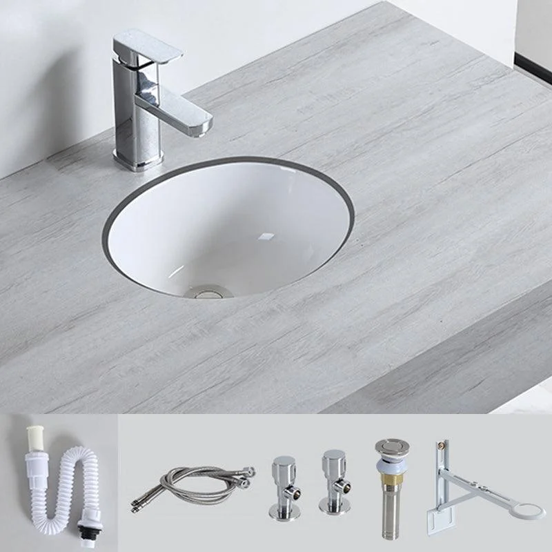 Traditional Undermount Bathroom Sink Porcelain with Pop-Up Drain Basin -Bathlova