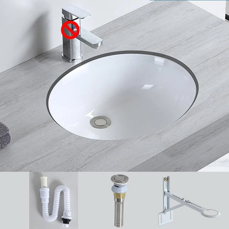 Traditional Undermount Bathroom Sink Porcelain with Pop-Up Drain Basin -Bathlova