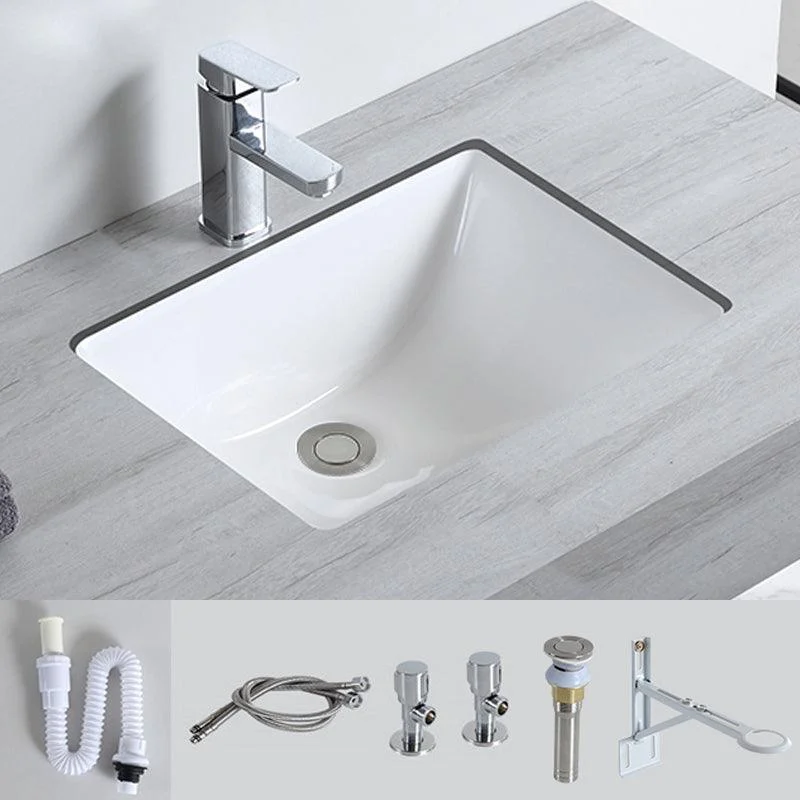 Traditional Undermount Bathroom Sink Porcelain with Pop-Up Drain Basin -Bathlova