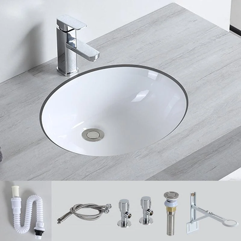 Traditional Undermount Bathroom Sink Porcelain with Pop-Up Drain Basin -Bathlova