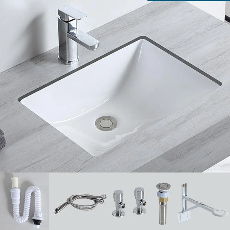 Traditional Undermount Bathroom Sink Porcelain with Pop-Up Drain Basin -Bathlova