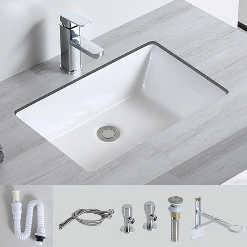 Traditional Undermount Bathroom Sink Porcelain with Pop-Up Drain Basin -Bathlova