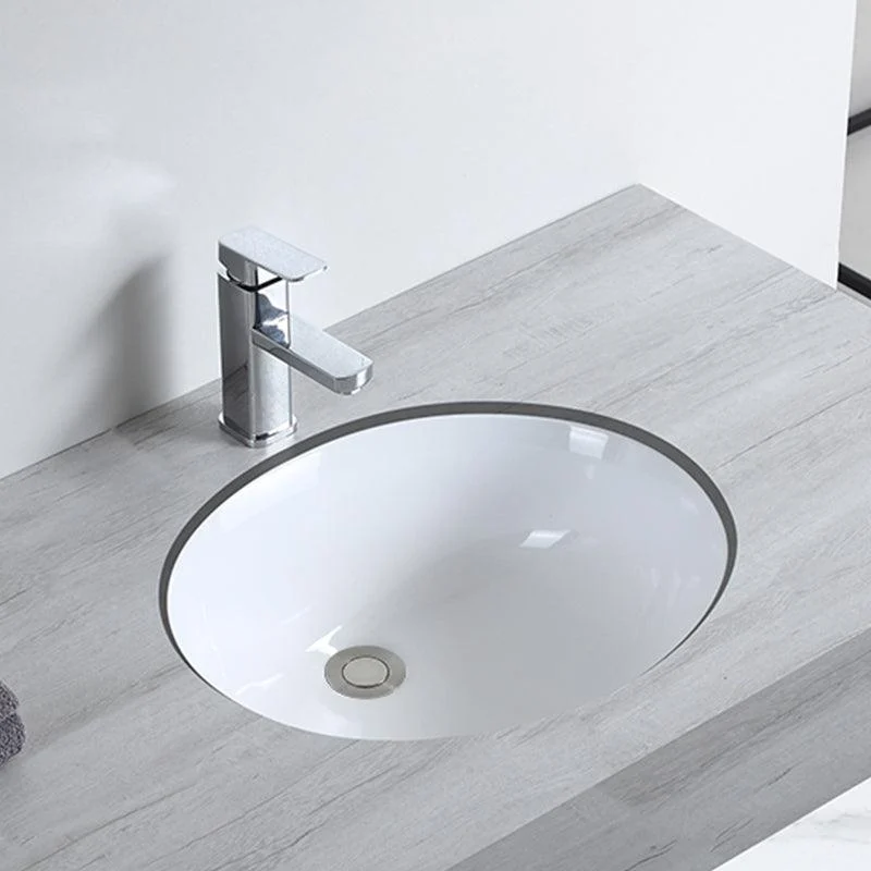 Traditional Undermount Bathroom Sink Porcelain with Pop-Up Drain Basin -Bathlova