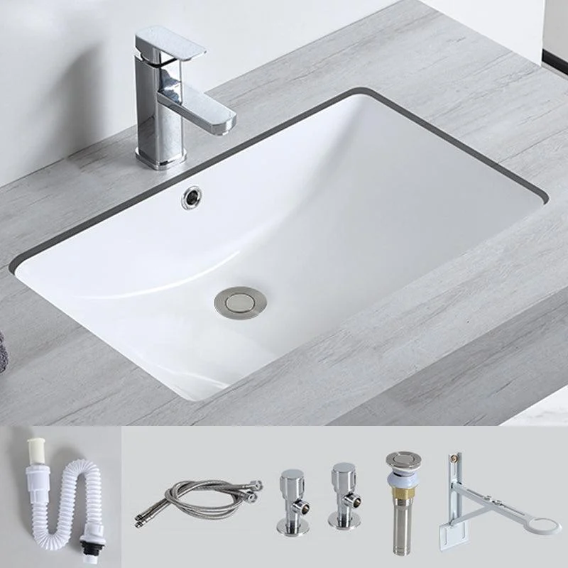 Traditional Undermount Bathroom Sink Porcelain with Pop-Up Drain Basin -Bathlova