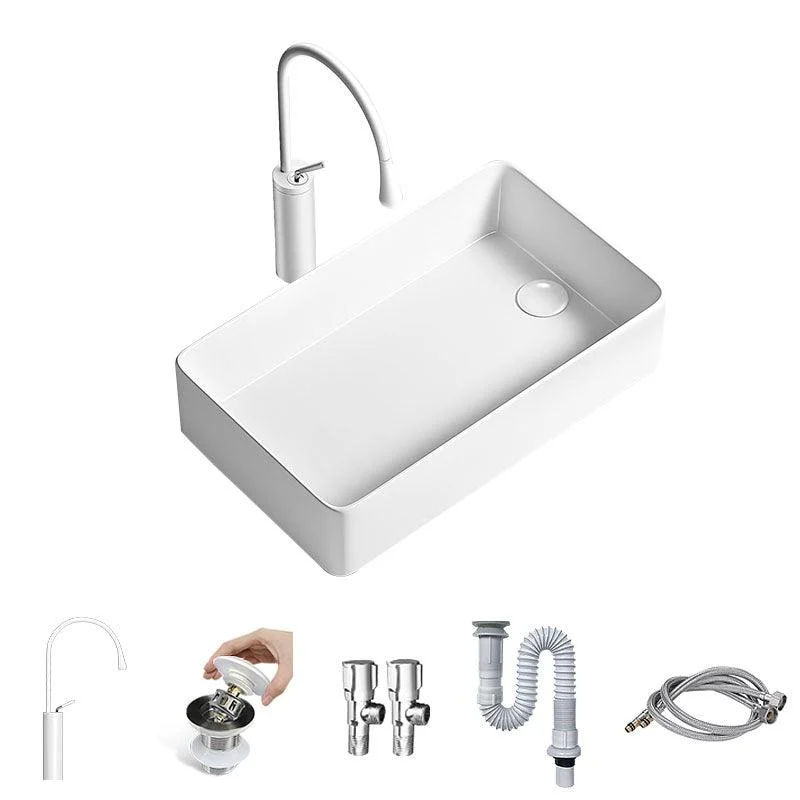 Traditional Vessel Bathroom Sink Porcelain with Pop-Up Drain Basin Sink -Bathlova