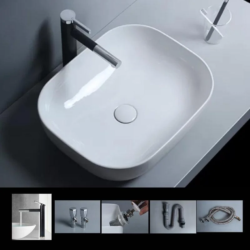 Traditional Vessel Bathroom Sink Porcelain with Tap Basin Sink -Bathlova