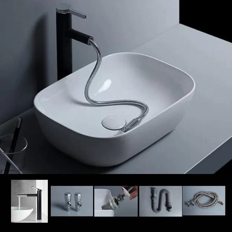 Traditional Vessel Bathroom Sink Porcelain with Tap Basin Sink -Bathlova