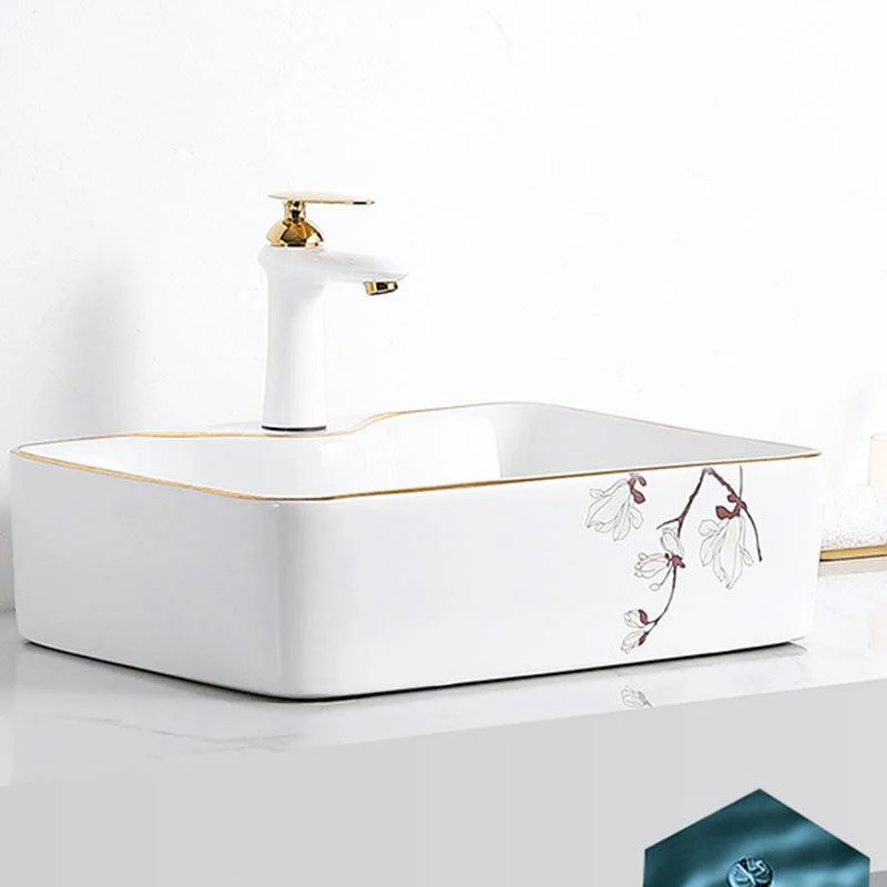 Traditional Vessel Sink Round Porcelain with Tap Vessel Bathroom Sink -Bathlova