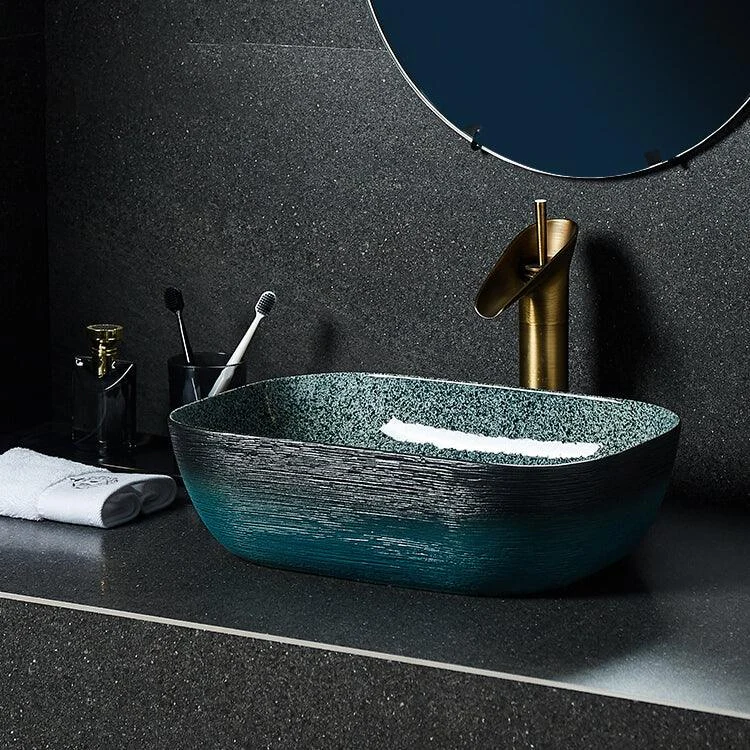 Traditional Vessel Sink Vitreous China Oval with Pop-Up Drain Bathroom Sink -Bathlova