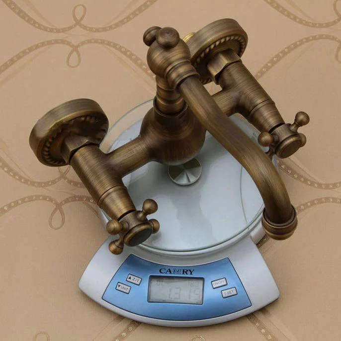 Traditional Wall Mounted Copper Claw Foot Tub Tap Trim Low Arc Claw Foot Tub Tap -Bathlova