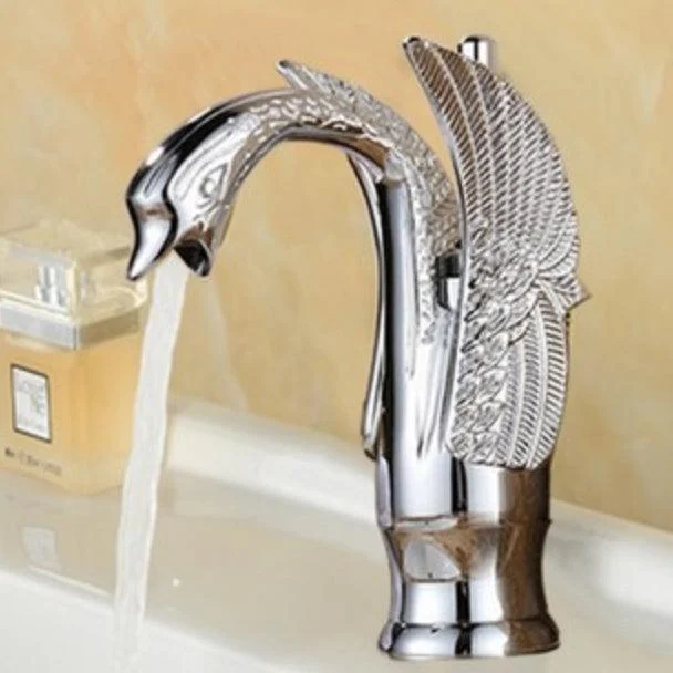 Traditional Wide Spread Bathroom Tap 1-Handle Lavatory Tap -Bathlova