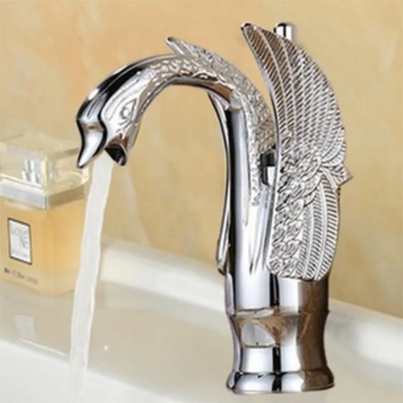 Traditional Wide Spread Bathroom Tap 1-Handle Lavatory Tap -Bathlova