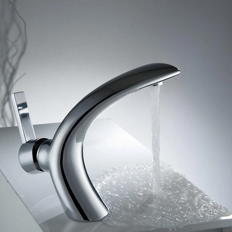 Vara - Modern Curved Bathroom Tap -Bathlova