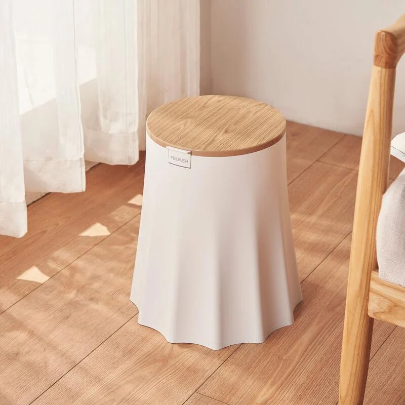 White Tree Stump Trash Can -Bathlova