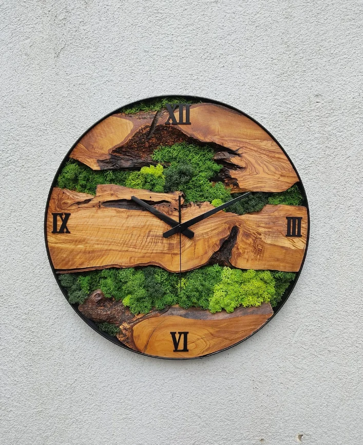 Wooden Wall Decor And Clock (1)